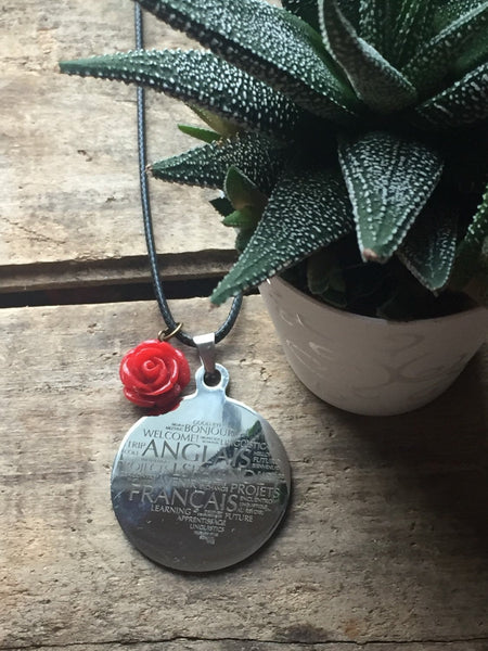 Collier linguistique Des Rives Comme un ange