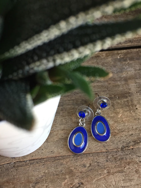 Boucles d'oreilles clou pendante bleu royal Comme un ange