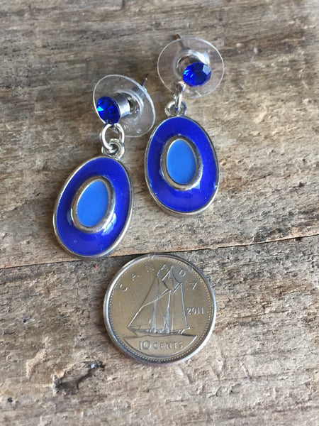 Boucles d'oreilles clou pendante bleu royal Comme un ange