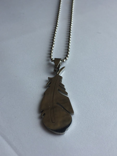 Angel jewelry, bijoux ange, plume, feather necklace, ange, protection, divin, spiritualité, spiritual necklace Comme un ange