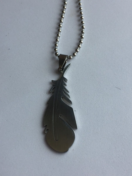 Angel jewelry, bijoux ange, plume, feather necklace, ange, protection, divin, spiritualité, spiritual necklace Comme un ange