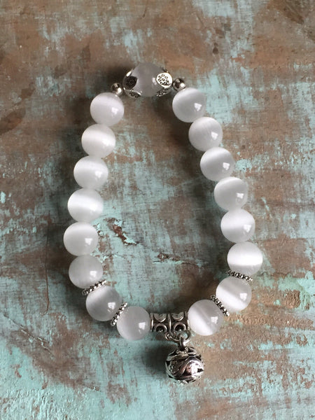 Bracelet blanc perlé Comme un ange