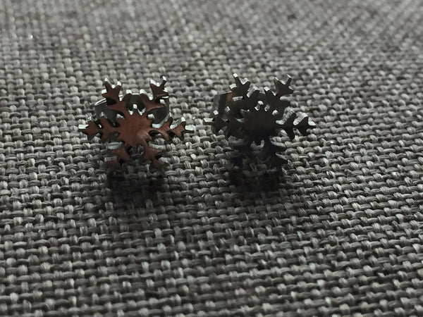 Boucles d’oreilles Flocon de neige couleur argent  stud snow flake silver Comme un ange