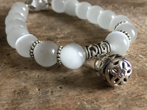 Bracelet blanc perlé Comme un ange
