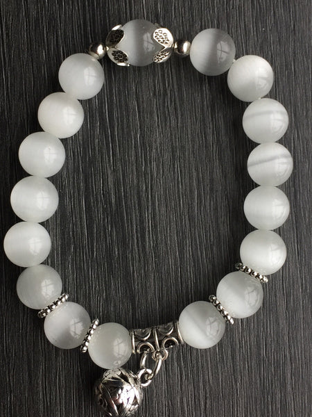 Bracelet blanc perlé Comme un ange