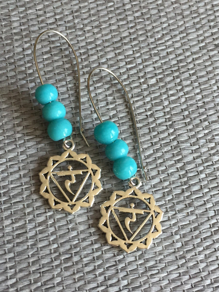 Boucles d’oreilles chakras perles turquoises chakras Earrings Comme un ange