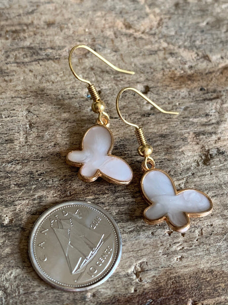 Boucles d’oreilles papillon blanc et or Comme un ange