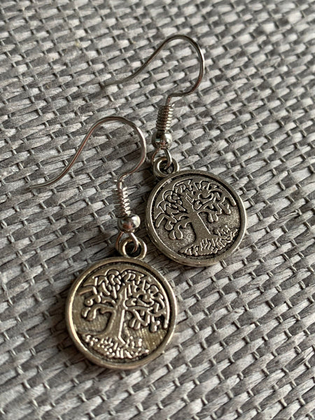 Boucles d’oreilles breloque couleur ton argent arbre de vie Bijoux Arbre de Vie - Symboles de Protection et d'Harmonie Comme un ange