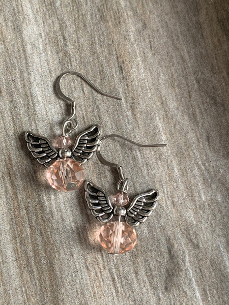 Boucles d’oreilles ange argent et bille de résine rose Comme un ange