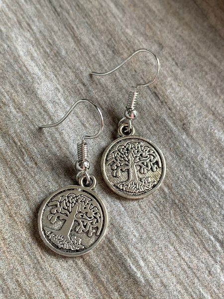 Boucles d’oreilles breloque couleur ton argent arbre de vie Bijoux Arbre de Vie - Symboles de Protection et d'Harmonie Comme un ange