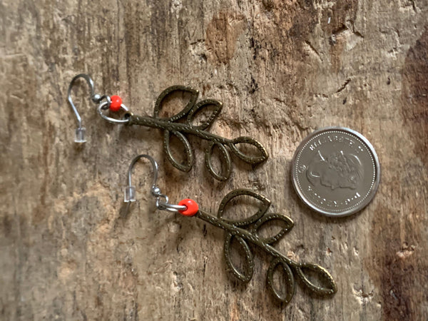 Boucles d’oreilles breloque feuilles bronze Comme un ange