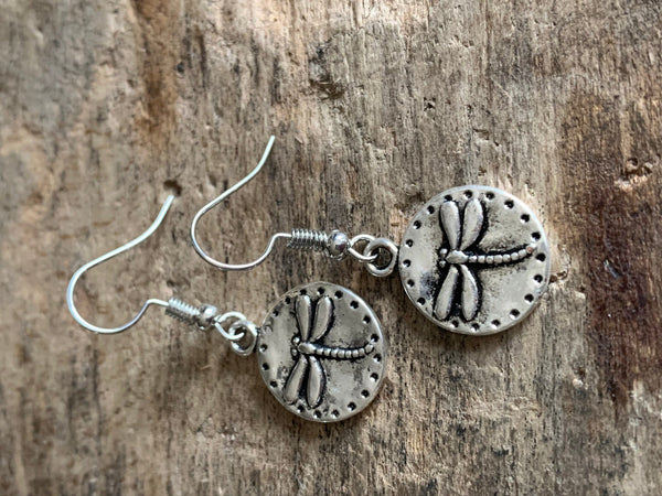 Boucles d’oreilles breloque médaillon argent libellule Comme un ange