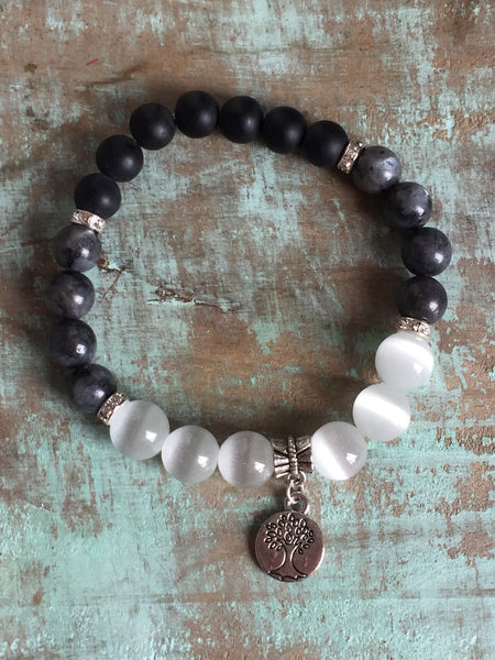 Bracelet breloque arbre de vie argent et bille de verre blanche Comme un ange