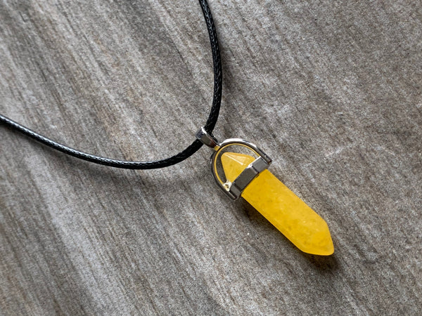 Collier pendule jaune sur corde de cuir pendulum mystique Comme un ange
