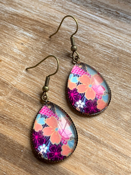 Boucles d’oreilles breloque de verre fleurs Comme un ange