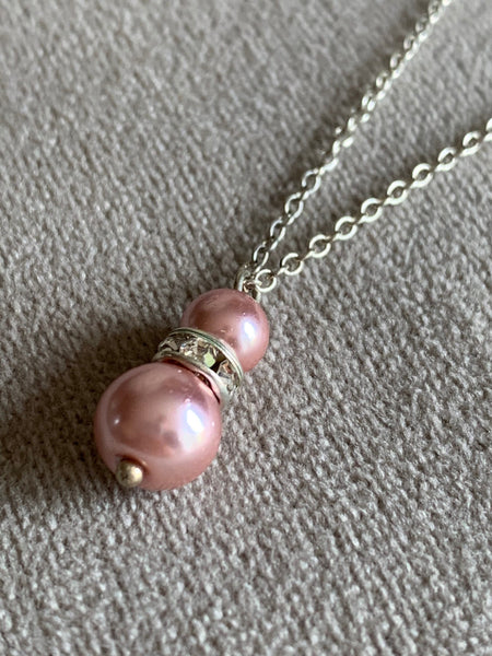 Collier chic chaîne argent délicate perles roses et alliage de métaux argent Comme un ange