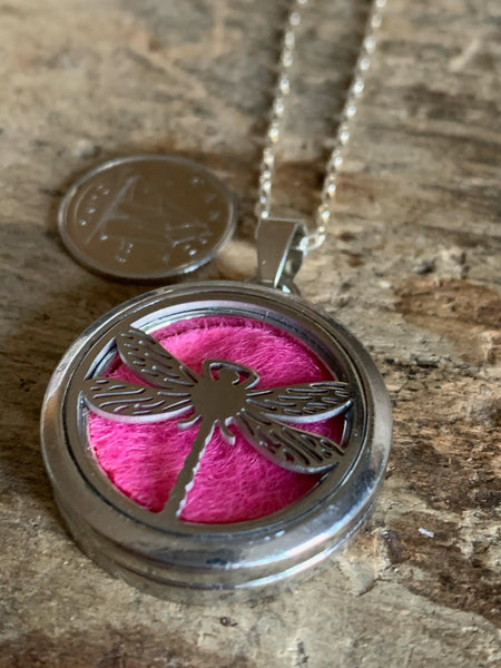 Collier alliage de métaux argent breloque libellule bijoux diffuseur Comme un ange