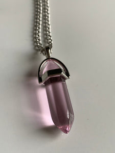 Collier breloque alliage de métaux argent pierre rose transparente pendule pendulum mystique Comme un ange