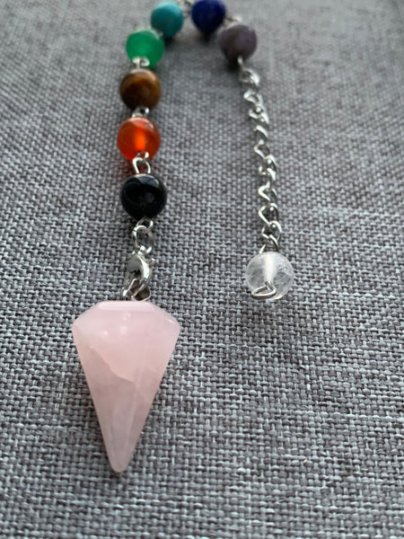 pierre de quartz rose et alliage de métaux argent billes de verre chackras arc-en-ciel pendulum mystique Comme un ange