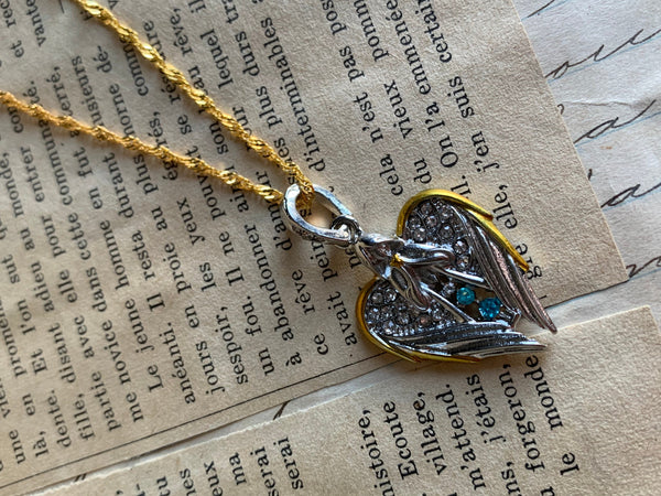 Collier breloque ange sur chaîne alliage de métaux or Comme un ange