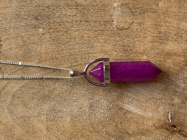 Collier pendule pierre mauve sur chaîne argent Comme un ange