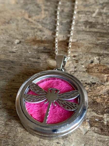 Collier alliage de métaux argent breloque libellule bijoux diffuseur Comme un ange