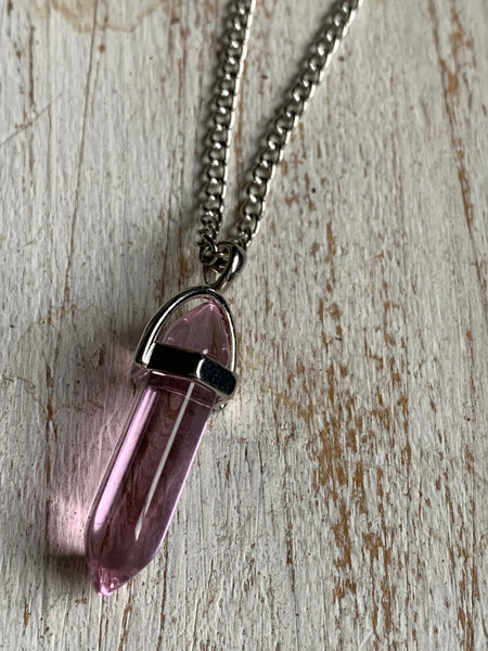 Collier breloque alliage de métaux argent pierre rose transparente pendule pendulum mystique Comme un ange