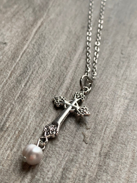 Collier breloque croix  argent Comme un ange