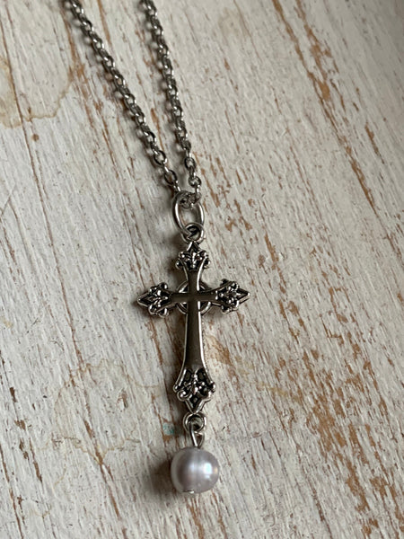 Collier breloque croix  argent Comme un ange