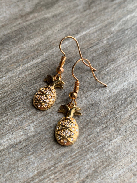 Boucles d’oreilles breloque ananas or Comme un ange