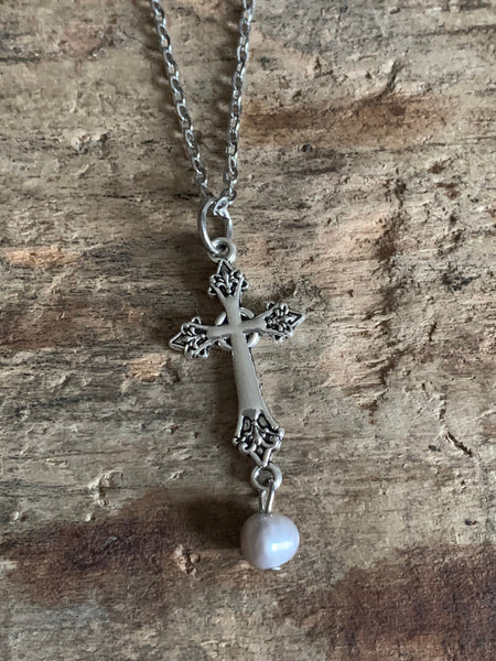 Collier breloque croix  argent Comme un ange