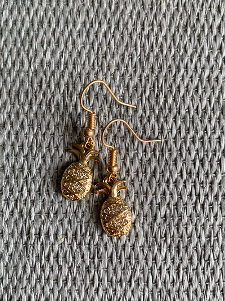Boucles d’oreilles breloque ananas or Comme un ange