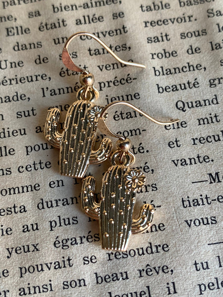 Boucles d’oreilles breloque cactus alliage de métaux or Comme un ange