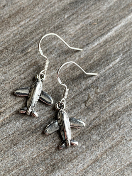 Boucles d’oreilles breloque avion argent Comme un ange
