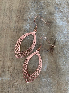 Boucles d’oreilles breloque vintage alliage de métaux rose gold Comme un ange
