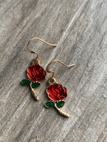 Boucles d’oreilles breloque fleur rose alliage de métaux or Comme un ange