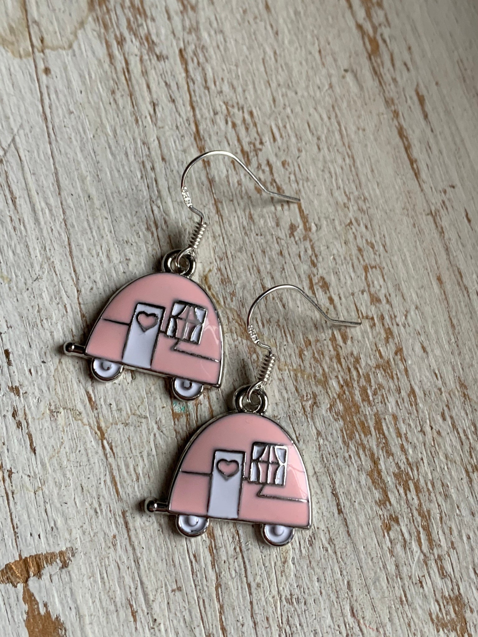 Boucles d’oreilles breloque roulotte traîler tente alliage de métaux argent camping Comme un ange