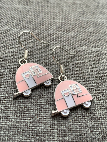 Boucles d’oreilles breloque roulotte traîler tente alliage de métaux argent camping Comme un ange