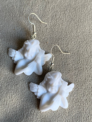 Boucles d’oreilles breloque ange blanc alliage de métaux argent Comme un ange