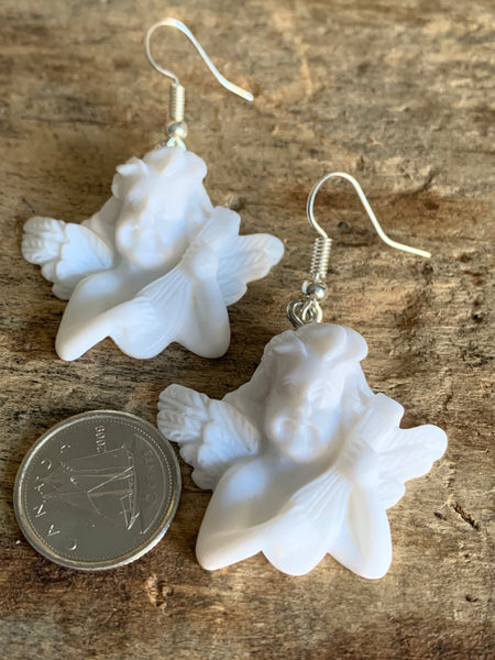 Boucles d’oreilles breloque ange blanc alliage de métaux argent Comme un ange