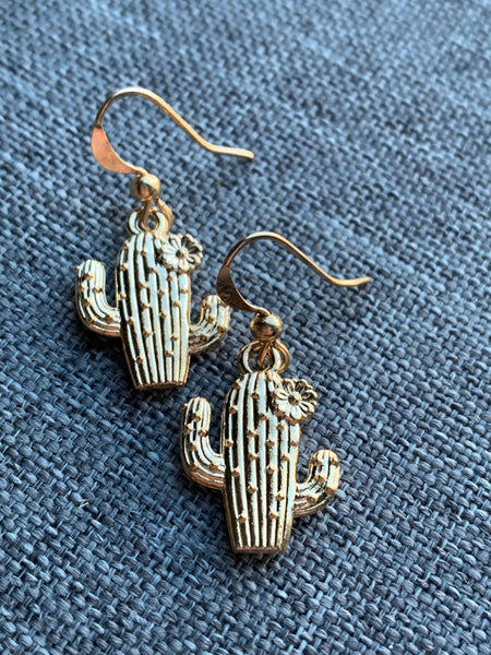 Boucles d’oreilles breloque cactus alliage de métaux or Comme un ange