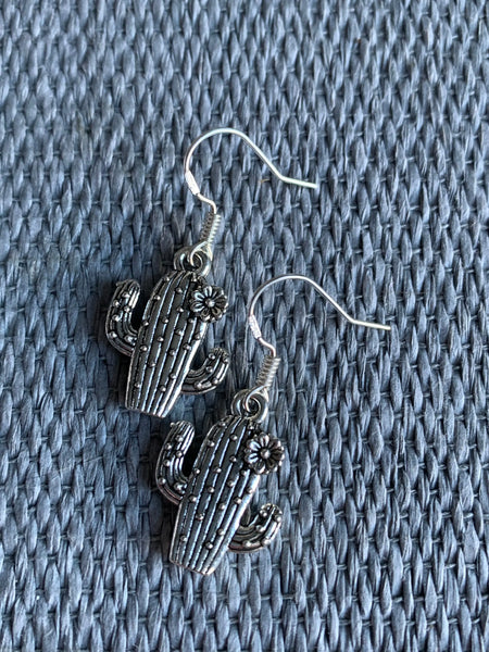 Boucles d’oreilles breloque cactus alliage de métaux argent Comme un ange