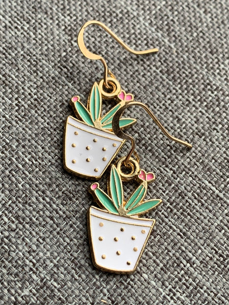 Boucles d’oreilles breloque cactus vert et rose alliage de métaux or Comme un ange