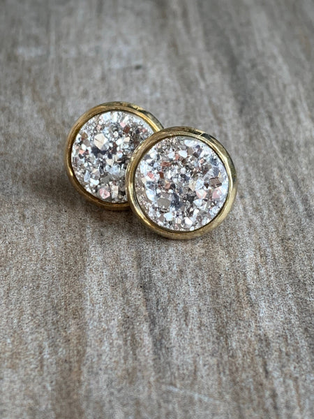 Boucles d’oreilles cabochon or style druzy pierre grise Comme un ange