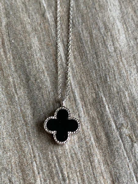 Collier chaîne breloque croix noir alliage de métaux argent Comme un ange