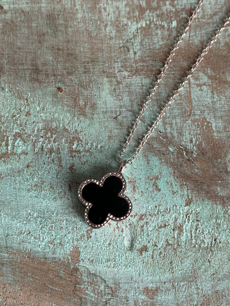 Collier chaîne breloque croix noir alliage de métaux argent Comme un ange