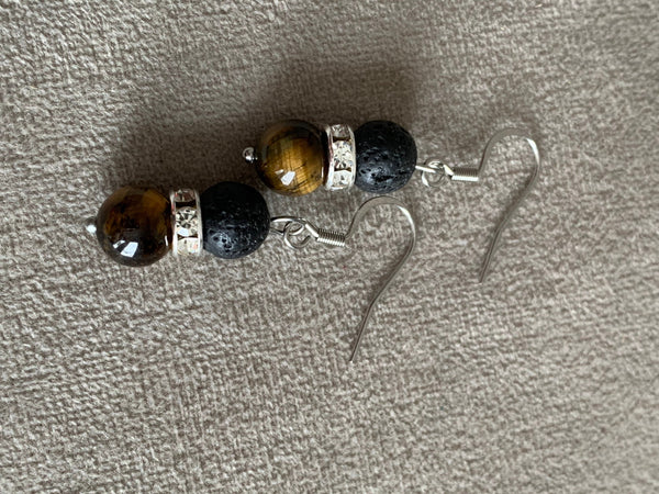 Boucles d’oreilles pierre de lave bijoux diffuseur aromathérapie et billes d’œil de tigre Comme un ange