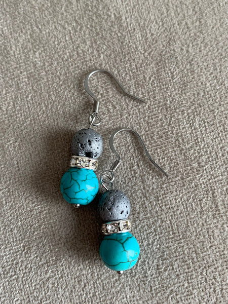 Boucles d’oreilles pierre de lave bijoux diffuseur aromathérapie et billes turquoise Comme un ange