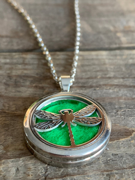 Collier aromathérapie libellule necklace dragon fly essentiel oil Comme un ange