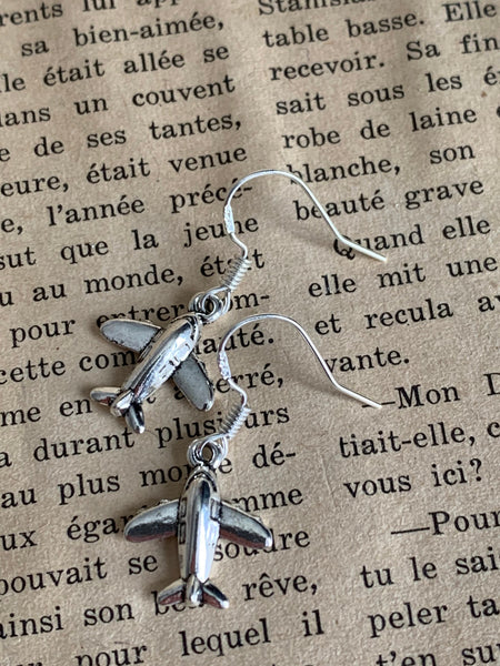 Boucles d’oreilles breloque avion argent Comme un ange